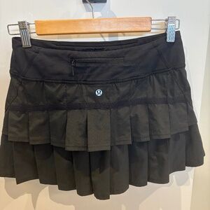 Lululemon run pace setter skirt black size 4